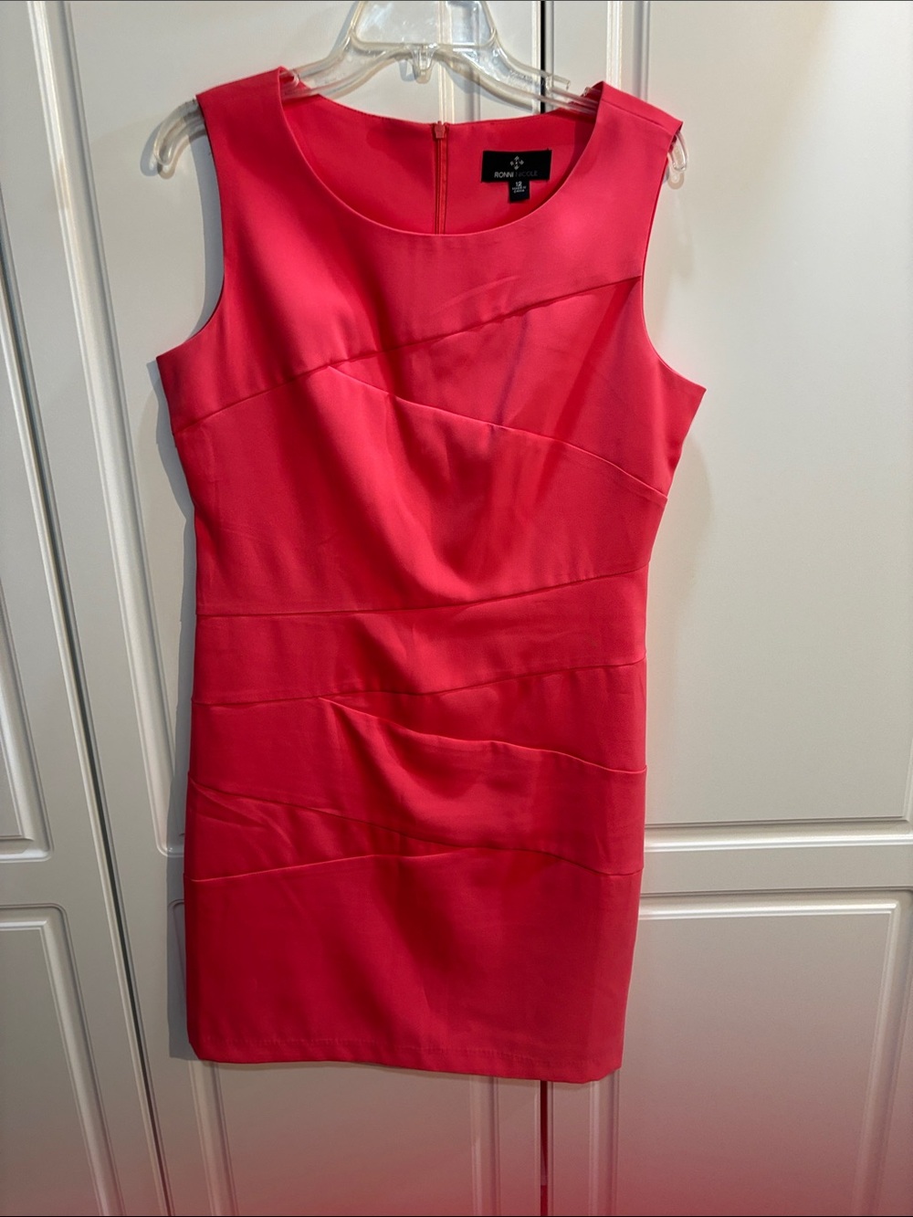 Ronni Nicole Fuchsia Sleeveless Sheath Mini Dress